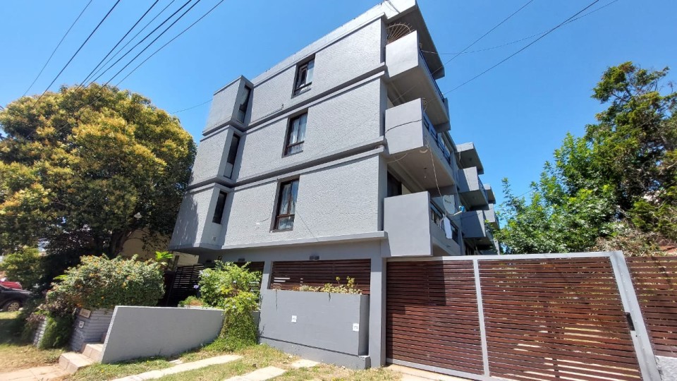 Departamento de 2 Amb. JACARANDA