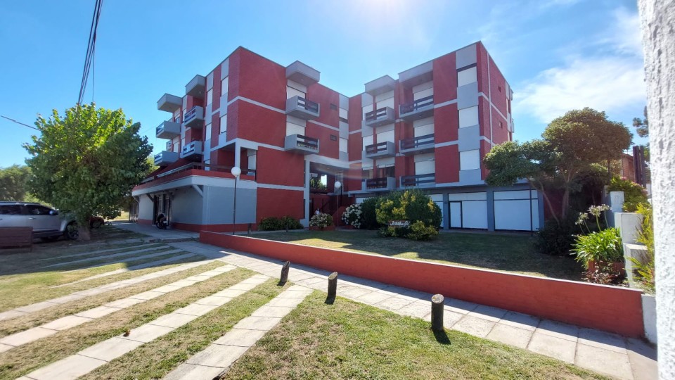 Departamento de 3 Amb. JARDIN DEL SOL