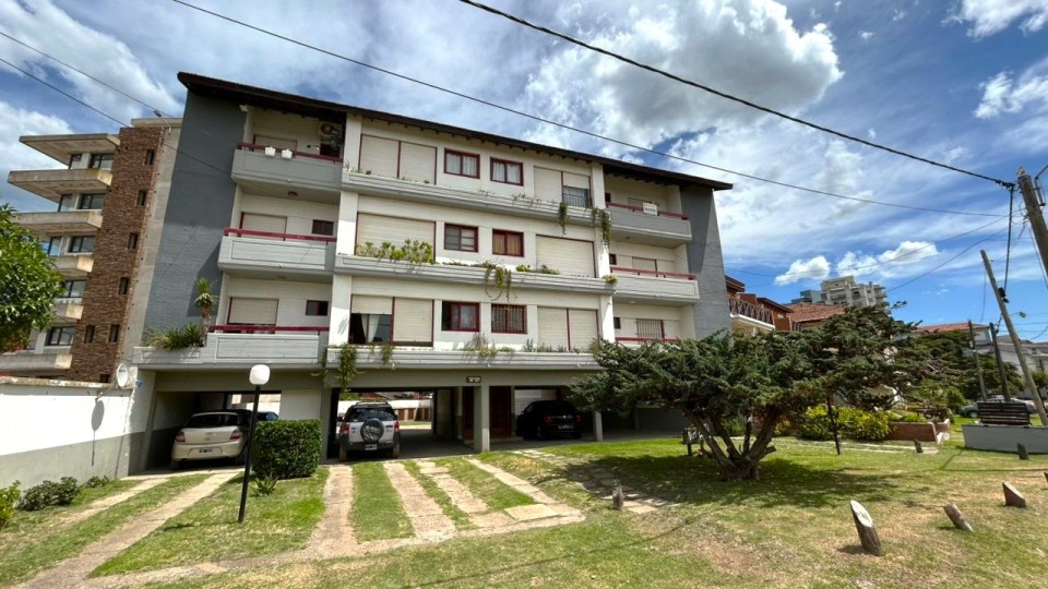 Departamento de 2 Amb. MARICAR