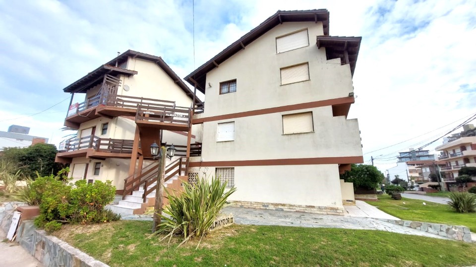 Departamento de 3 Amb. ALMANZOR III